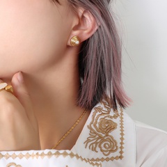 simple titanium steel plated 18k gold thread imitation pearl earrings wholesale