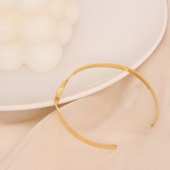 fashion smooth twist open bracelet personality design sense bracelet titanium steel 18K gold