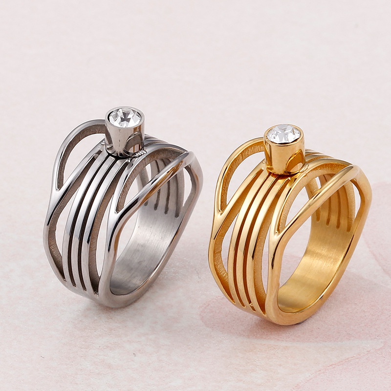 new titanium steel wholesale personality fashion simple fishtail hollow ring wholesale