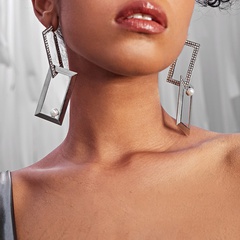 Creative personality square earrings temperament Korean diamond pearl long earrings