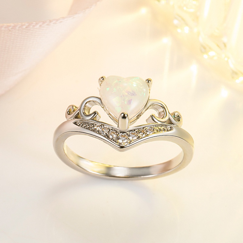heartshaped opal European and American fashion zircon heart ring simple jewelry