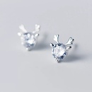 Korean version simple single diamond small elk earrings antler earrings cute temperament Christmas ear jewelrypicture8