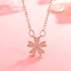 Korean version of petal cherry blossom necklace pink zircon necklace clavicle chain jewelry