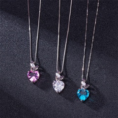 Korean version of simple necklace temperament love pendant niche design heart-shaped clavicle chain necklace