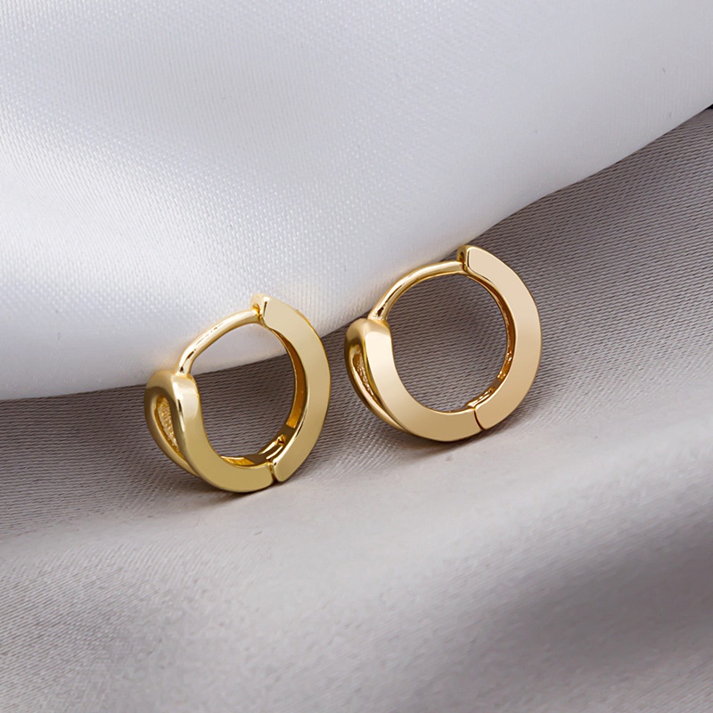 new European and American plain circle hollow alloy earrings wholesale