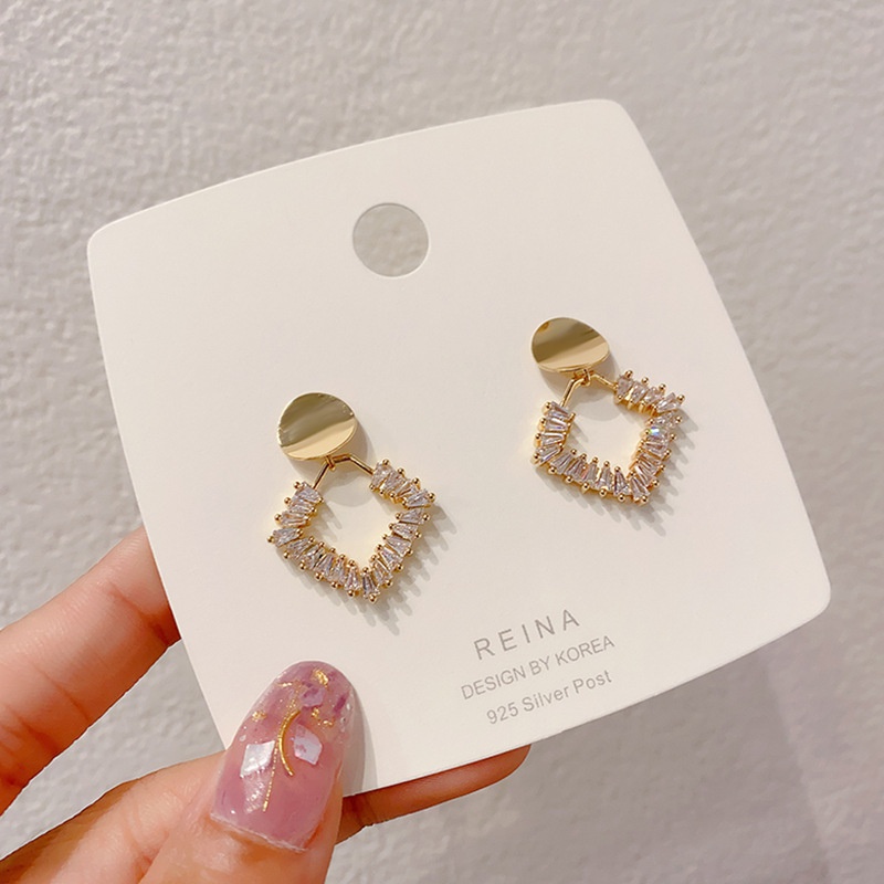 2020 new trendy female Korean geometric copper earrings wholesale