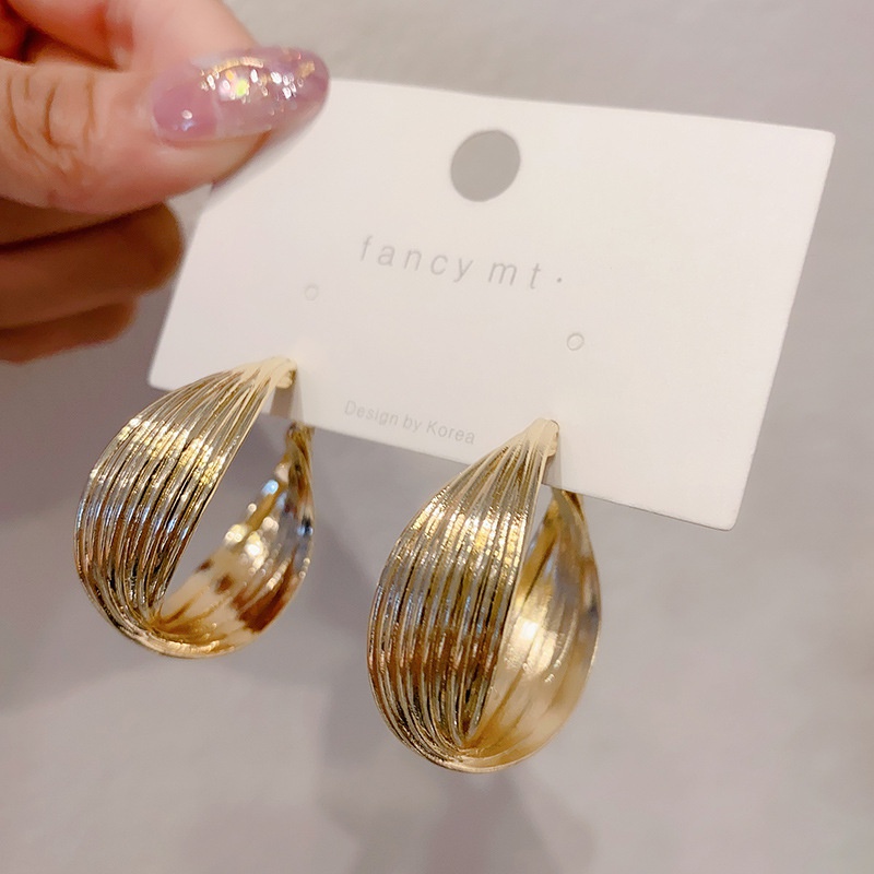 retro twist circle copper earrings wholesale