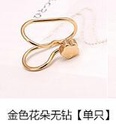 Korean creative pearl earrings temperament single diamond star ear clip Ushaped ear clip single setpicture30