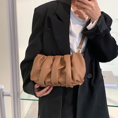 2021 autumn and winter new Korean fashion retro fold cloud single shoulder bag