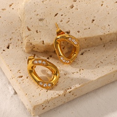 Europäische und amerikanische 18 Karat Gold diamantbesetzte Edelstahl-Kettenschnalle verdrehte Ohrringe