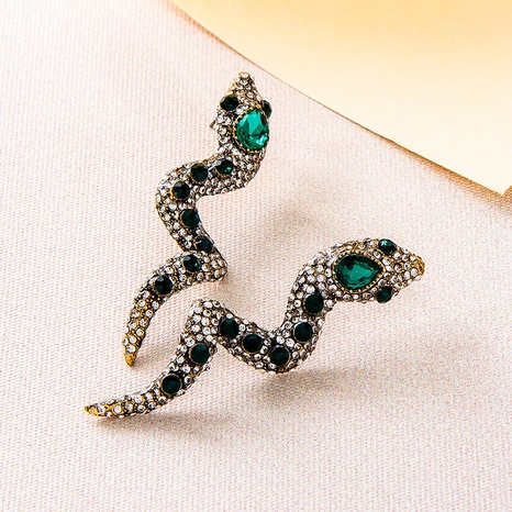 retro fashion animal new personality creative diamond emerald snake earrings's discount tags