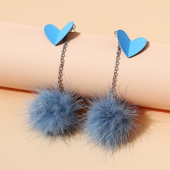 European and American big-brand creative trendy popular frosted peach heart mink earrings