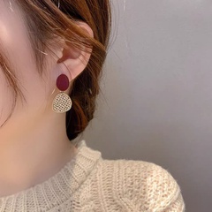 Korean fashion retro earrings 2021 autumn and winter new oval earrings