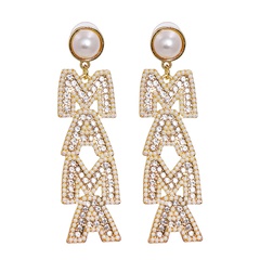 Neue Persönlichkeit übertrieben einfache Perlenohrringe Diamanten Buchstaben MAMA Ohrringe