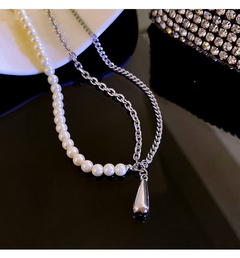 Korean asymmetrical design sense pearl titanium steel drop-shaped clavicle chain