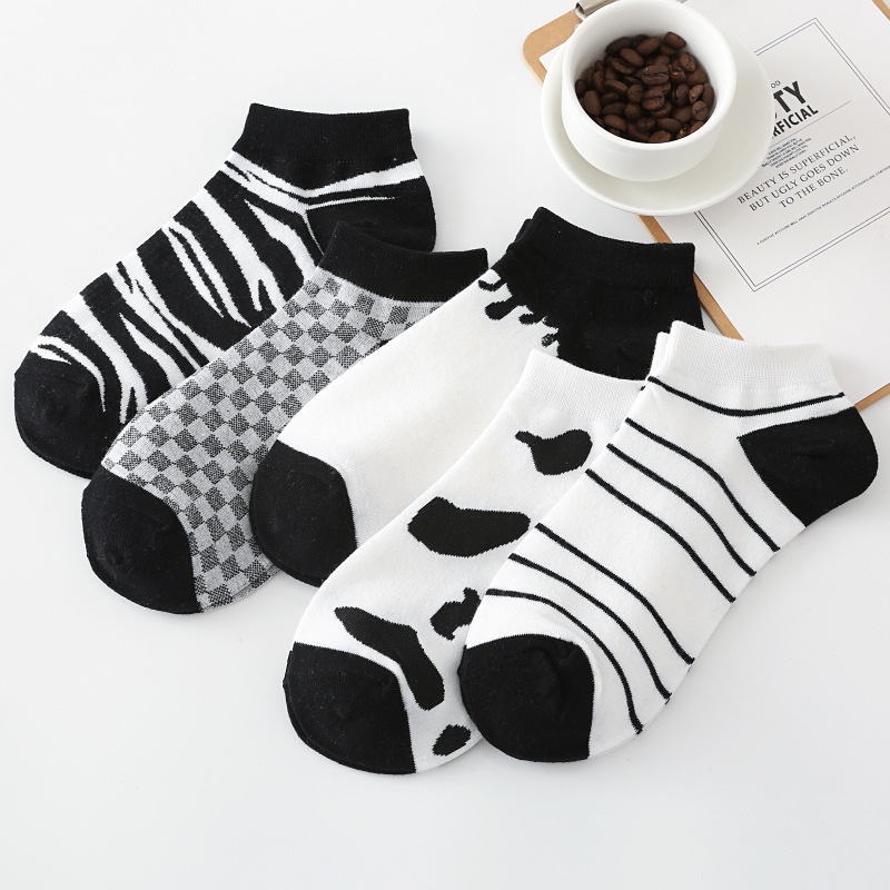 Black and white cow spotted spring and summer short socks leopard retro boat socks