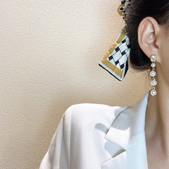 European and American Retro Trendy Long Earrings Women's Geometric Pearl Crystal Ear Jewelry Internet Celebrity Personalized Cold Style Earrings