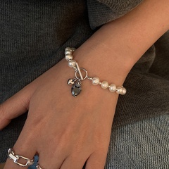 Korean OT buckle black heart pearl bracelet female niche design cold simple jewelry