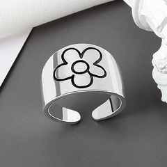 Personality Simple Glossy Daisy Flower Ring Small Fresh Ring