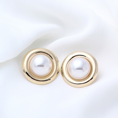 Fashion geometric pearl copper earrings simple earrings wholesale