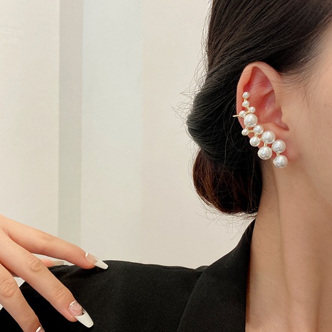 Pearl retro long tassel earrings female 2021 new trendy ear bone clip Korean simple earrings's discount tags