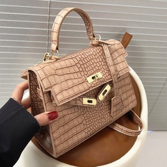 Autumn and winter new retro all-match messenger fashion square portable Kelly bag