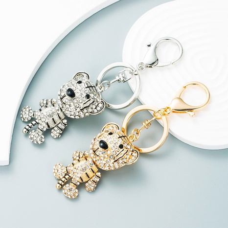 Moda creativo diamante tridimensional pequeño tigre llavero de metal señoras bolso adornos's discount tags