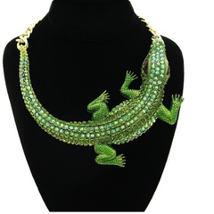 Halloween decoration retro big crocodile shape diamond-studded necklace wholesale