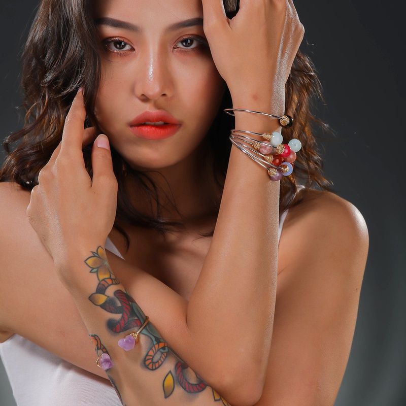 Fashion multicolor exquisite ladies alloy bracelets wholesale