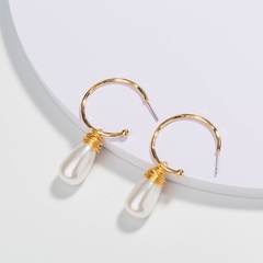 Fashion creative baroque pearl long earrings wholesale