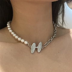 fashion niche design sense pearl butterfly clavicle chain fashion flashing diamond necklace female