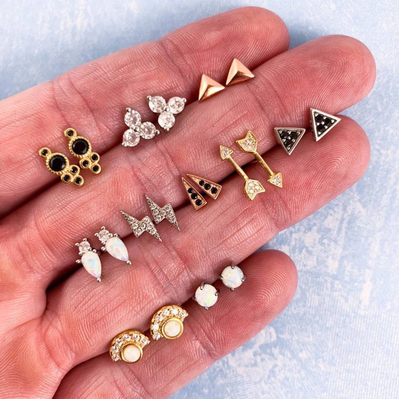 neue Ohrringe 10 Paar Set kreative Pfeilbienenpyramide geometrische Diamantohrringe