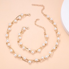 Korean new niche design pearl bracelet simple short sweater chain set wholesale