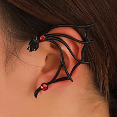 European and American flying dragon earrings punk non-hole ear clip single