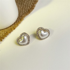 Retro baroque pearl earrings Korean personality rhinestone earrings pearl earrings
