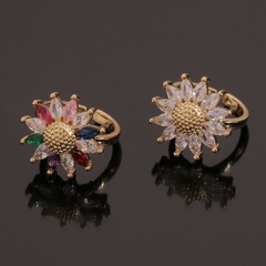 Fashion flower ring micro-inlaid zircon copper ring