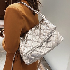 2021 new trendy all-match messenger fashion one-shoulder handbag down bag