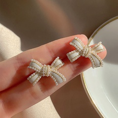 2021 new Korean version of simple bow earrings jewelry