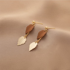Fashion maple leaf earrings contrast color autumn and winter earrings