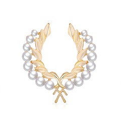 European and American retro pearl wheat ear brooch alloy leaf hollow corsage wholesale