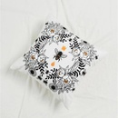 Kissenbezug aus Pfirsichhaut mit Blumen und Tierdruckpicture30