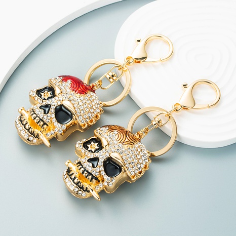 new skull alloy diamond pendant keychain fashion bag car keychain's discount tags