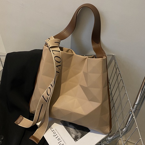 Geometric rhombus fashion wide shoulder strap shoulder bag tote bag's discount tags