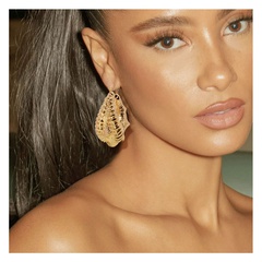 Irregular retro exaggerated pure copper earrings European and American fashion earrings