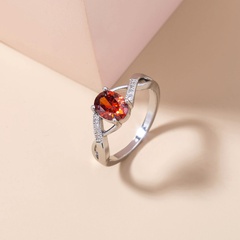 European and American light luxury copper ring simple oval garnet red zircon ring