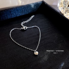 Bracelet d'amour en acier au titane de tempérament coréen simple pendentif coeur de mode bijoux à la main
