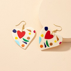 Boucles d'oreilles couleur bonbon Corée Boucles d'oreilles simples en forme de coeur Boucles d'oreilles couleur peinture acrylique