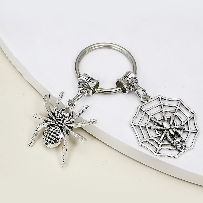 Gothic Spider Web Pendant Halloween Alloy Spider Keychain Retro Key Accessories