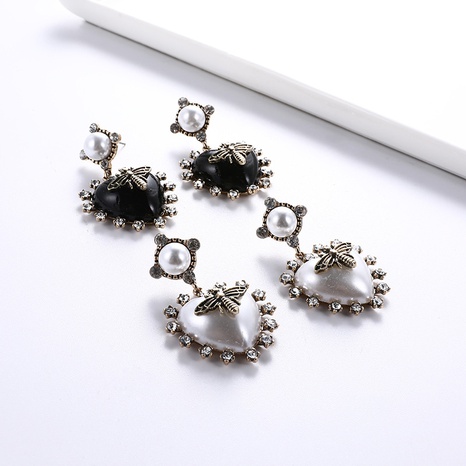 baroque heart-shaped alloy diamond-studded pearl bee insect earrings's discount tags