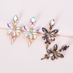 2022 creative new diamond-studded butterfly earrings